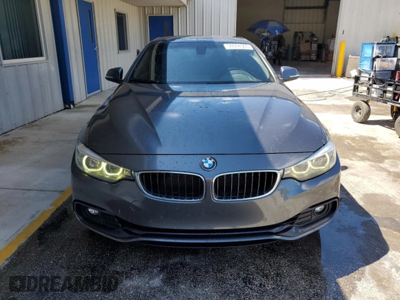 2018 BMW 4 Series 430i z VIN WBA4Z1C57JEC72408, wystawiony jako Copart lot #56664565 z przebiegiem 97 605 mil mil oraz Szkoda całkowita • Salvage title. Historia ofert i sprzedaży dostępna na DreamBid. Obrazek 5.