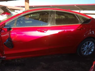 2020 Ford Fusion SE with VIN 3FA6P0HD2LR264831, listed as a IAAI auction lot 41399445 with 69,312 mi miles and . Bid and sale history available at carsss.com. Image 14.