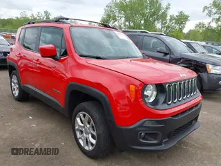 2017 Jeep Renegade Latitude z VIN ZACCJBBB2HPF86999, wystawiony jako IAAI lot #42203107 z przebiegiem 103 348 mil mil oraz . Historia ofert i sprzedaży dostępna na DreamBid. Obrazek 1.
