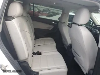 2018 Volkswagen Tiguan SEL Premium with VIN 3VV5B7AX0JM120238, listed as a Copart auction lot 44517575 with 81,991 mi miles and Salvage Title. Bid and sale history available at carsss.com. Image 11.