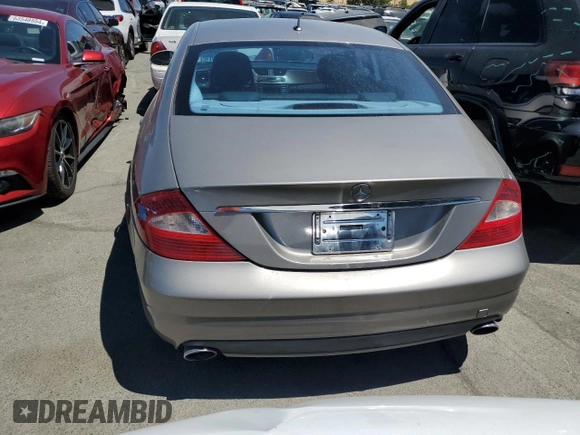 2007 Mercedes-Benz CLS-Class 5.5L with VIN WDDDJ72X97A091152, listed as a Copart auction lot 63346344 with 126,952 mi miles and Salvage Title. Bid and sale history available at carsss.com. Image 6.