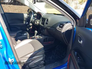 2019 Jeep Compass Trailhawk with VIN 3C4NJDDB5KT683907, listed as a IAAI auction lot 41876584 with 54,685 mi miles and . Bid and sale history available at DreamBid. Image 5.