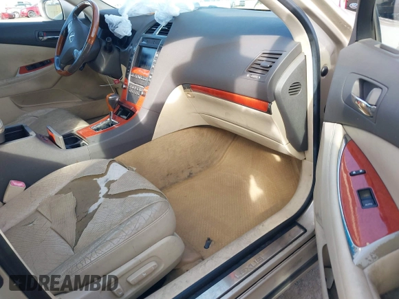 2010 Lexus ES 330 z VIN JTHBK1EG0A2392593, wystawiony jako IAAI lot #41604075 z przebiegiem 232 031 mil mil oraz . Historia ofert i sprzedaży dostępna na DreamBid. Obrazek 5.