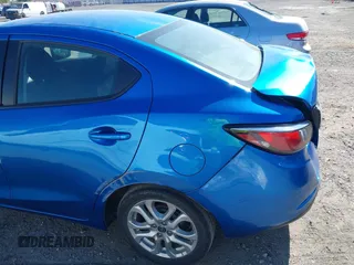 2016 Scion iA z VIN 3MYDLBZV9GY114065, wystawiony jako IAAI lot #42002937 z przebiegiem 187 582 mil mil oraz . Historia ofert i sprzedaży dostępna na DreamBid. Obrazek 20.