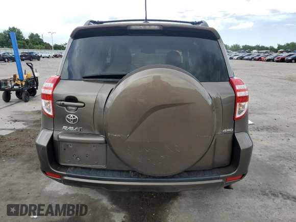 2011 Toyota RAV4 Limited z VIN 2T3DK4DV9BW042741, wystawiony jako Copart lot #60714355 z przebiegiem 146 782 mil mil oraz Szkoda całkowita • Salvage title. Historia ofert i sprzedaży dostępna na DreamBid. Obrazek 6.