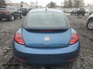 2019 Volkswagen Beetle S with VIN 3VWFD7AT5KM713232, listed as a Copart auction lot 85646194 with 36,942 mi miles and Salvage Title. Bid and sale history available at carsss.com. Image 6.