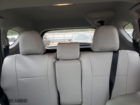 2018 Toyota RAV4 XLE with VIN 2T3WFREV3JW489234, listed as a Copart auction lot 51530985 with 34,805 mi miles and Salvage Title. Bid and sale history available at carsss.com. Image 10.