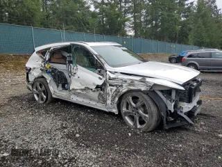 2021 Genesis GV80 with VIN KMUHCESC7MU074980, listed as a Copart auction lot 48499505 with 42,568 mi miles and Salvage Title. Bid and sale history available at DreamBid. Image 4.