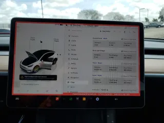 2024 Tesla Model Y z VIN 7SAYGDED4RF054565, wystawiony jako Copart lot #51188065 z przebiegiem 10 540 mil mil oraz Szkoda całkowita • Salvage title. Historia ofert i sprzedaży dostępna na DreamBid. Obrazek 9.