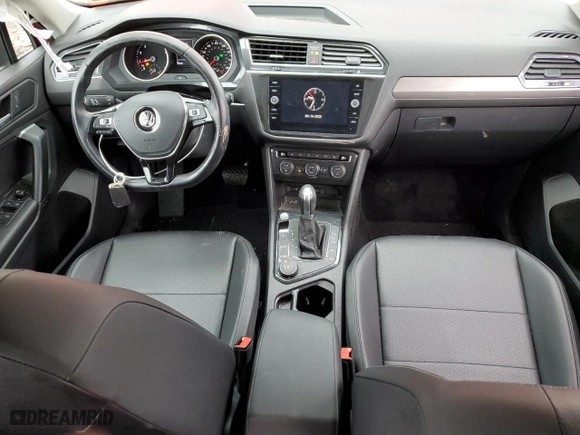 2019 Volkswagen Tiguan SE with VIN 3VV2B7AX8KM152231, listed as a Copart auction lot 52824585 with 43,410 mi miles and Salvage Title. Bid and sale history available at carsss.com. Image 8.