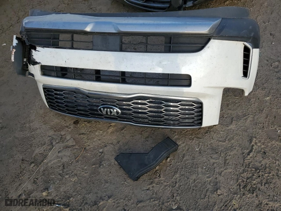 2020 Kia Telluride S with VIN 5XYP6DHC4LG005137, listed as a Copart auction lot 46643625 with 124,663 mi miles and Salvage Title. Bid and sale history available at carsss.com. Image 13.