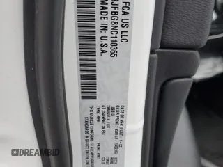 2022 Jeep Grand Cherokee WK Limited with VIN 1C4RJFBG8NC110365, listed as a Copart auction lot 71489713 with 30,363 mi miles and Non Repairable. Bid and sale history available at carsss.com. Image 13.
