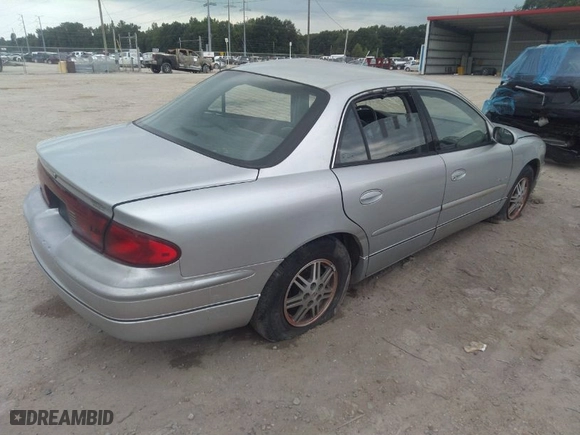 2001 Buick Regal LS with VIN 2G4WB55KX11100779, listed as a IAAI auction lot 36901143 with 1 mi miles. Bid and sale history available at carsss.com. Image 4.