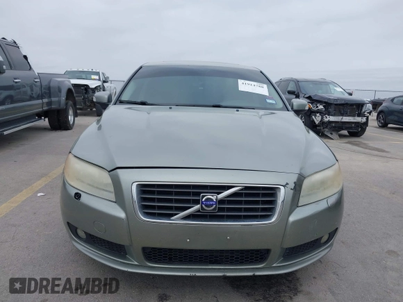 2008 Volvo S80 3.0L Turbo with VIN YV1AH992381070002, listed as a IAAI auction lot 41914788 with Not Provided miles and . Bid and sale history available at DreamBid. Image 12.