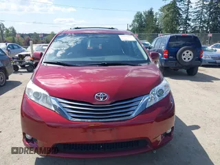 2017 Toyota Sienna XLE z VIN 5TDDZ3DC8HS174064, wystawiony jako IAAI lot #42176251 z przebiegiem 193 220 mil mil oraz . Historia ofert i sprzedaży dostępna na DreamBid. Obrazek 12.