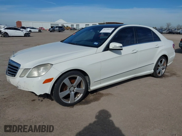 2010 Mercedes-Benz E 350 Luxury с VIN WDDHF5GB8AA027213, выставлен на аукционе IAAI как лот 41348612 с пробегом 183 737 миль миль и . История ставок и продаж доступна на DreamBid. Изображение 2.