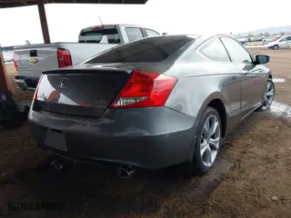 2011 Honda Accord Cpe EX-L with VIN 1HGCS2B86BA004364, listed as a IAAI auction lot 41449722 with 198,775 mi miles. Bid and sale history available at carsss.com. Image 4.