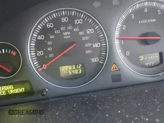 2006 Volvo XC90 4.4L V8 with VIN YV4CZ852861302731, listed as a IAAI auction lot 41405139 with 0 mi miles. Bid and sale history available at carsss.com. Image 7.