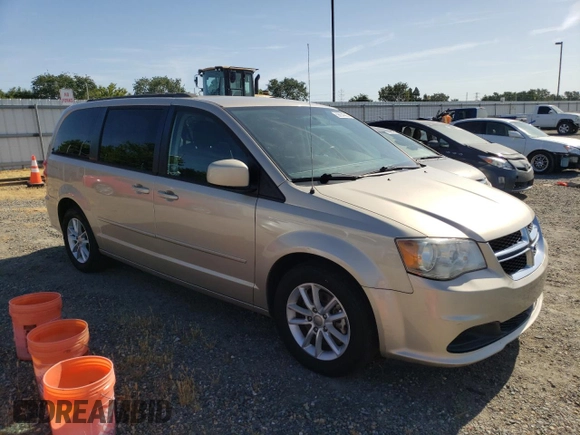 2014 Dodge Grand Caravan SXT z VIN 2C4RDGCG6ER427418, wystawiony jako Copart lot #58804395 z przebiegiem 154 524 mil mil oraz Tytuł czysty. Historia ofert i sprzedaży dostępna na DreamBid. Obrazek 4.
