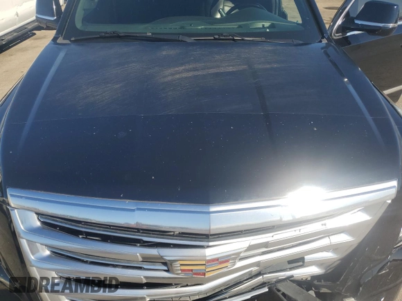 2015 Cadillac Escalade ESV Platinum z VIN 1GYS4UKJ7FR606162, wystawiony jako Copart lot #49666795 z przebiegiem 252 419 mil mil oraz Szkoda całkowita • Salvage title. Historia ofert i sprzedaży dostępna na DreamBid. Obrazek 12.