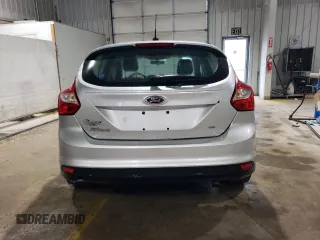2012 Ford Focus SE z VIN 1FAHP3K25CL246694, wystawiony jako Copart lot #59591645 z przebiegiem 222 330 mil mil oraz Szkoda całkowita • Salvage title. Historia ofert i sprzedaży dostępna na DreamBid. Obrazek 6.