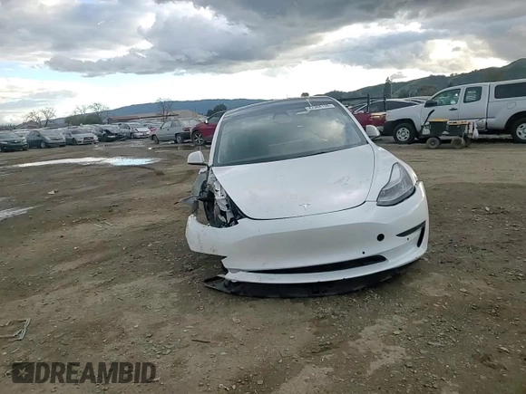 2022 Tesla Model 3 Long Range with VIN 5YJ3E1EB9NF207364, listed as a Copart auction lot 47368135 with 44,640 mi miles and Salvage Title. Bid and sale history available at DreamBid. Image 11.
