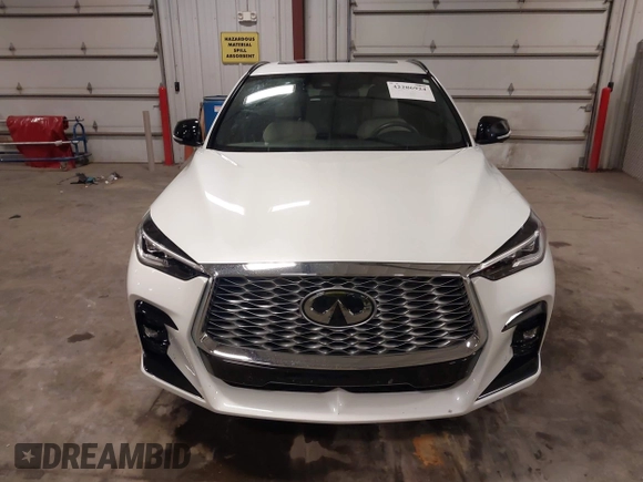 2023 Infiniti QX55 Essential with VIN 3PCAJ5KR3PF121093, listed as a IAAI auction lot 42286924 with 26,165 mi miles and . Bid and sale history available at DreamBid. Image 12.