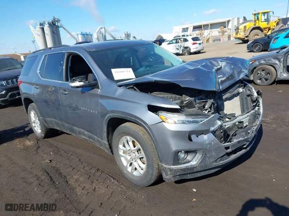 2020 Chevrolet Traverse LT Cloth with VIN 1GNEVGKW7LJ225765, listed as a IAAI auction lot 41608714 with 45,410 mi miles. Bid and sale history available at carsss.com. Image 1.