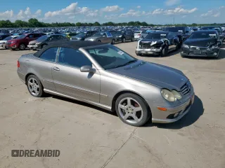 2005 Mercedes-Benz CLK 500 with VIN WDBTK75J75F147923, listed as a Copart auction lot 53743485 with 181,045 mi miles and Clean title. Bid and sale history available at DreamBid. Image 4.