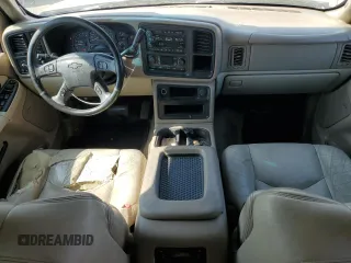 2003 Chevrolet Suburban Z71 with VIN 3GNFK16Z93G217263, listed as a Copart auction lot 71387644 with 260,738 mi miles and Salvage Title. Bid and sale history available at carsss.com. Image 8.