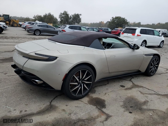 2020 Aston Martin DB11 with VIN SCFRMFCW5LGM08456, listed as a Copart auction lot 78863454 with 0 mi miles and Salvage Title. Bid and sale history available at carsss.com. Image 3.