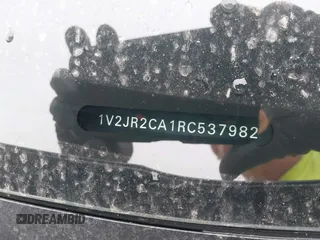 2024 Volkswagen Atlas SE z VIN 1V2JR2CA1RC537982, wystawiony jako IAAI lot #41429786 z przebiegiem 33 846 mil mil oraz . Historia ofert i sprzedaży dostępna na DreamBid. Obrazek 9.