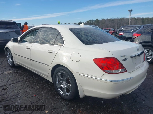 2006 Acura RL z VIN JH4KB16546C002058, wystawiony jako IAAI lot #41286711 z przebiegiem 297 234 mil mil oraz . Historia ofert i sprzedaży dostępna na DreamBid. Obrazek 14.