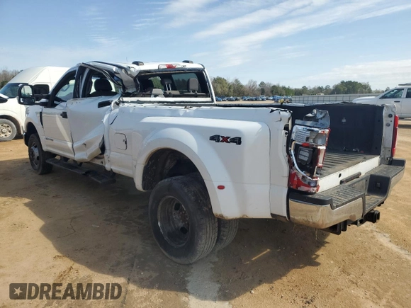2021 Ford F-350 XL z VIN 1FT8W3DT4MED43846, wystawiony jako Copart lot #53909685 z przebiegiem 385 918 mil mil oraz Nie do naprawy • Non repairable. Historia ofert i sprzedaży dostępna na DreamBid. Obrazek 2.