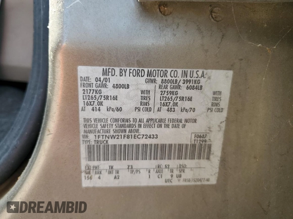 2001 Ford F-250 XL with VIN 1FTNW21F81EC72433, listed as a Copart auction lot 55520905 with 387,113 mi miles and Salvage title. Bid and sale history available at DreamBid. Image 12.