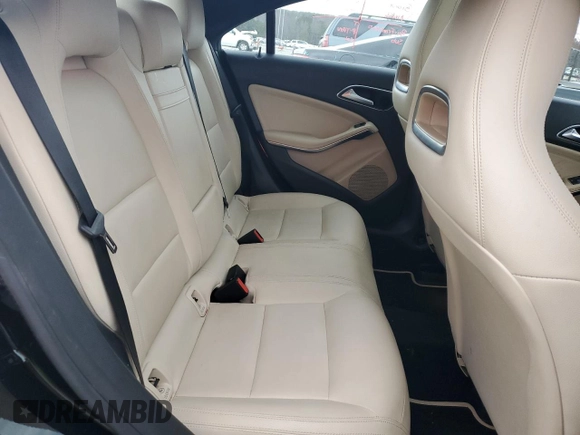 2019 Mercedes-Benz CLA 250 with VIN WDDSJ4EB1KN739137, listed as a Copart auction lot 81302823 with 62,520 mi miles and . Bid and sale history available at DreamBid. Image 10.