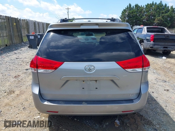 2014 Toyota Sienna LE AAS with VIN 5TDKK3DC4ES511305, listed as a IAAI auction lot 42652770 with 71,808 mi miles and . Bid and sale history available at DreamBid. Image 16.