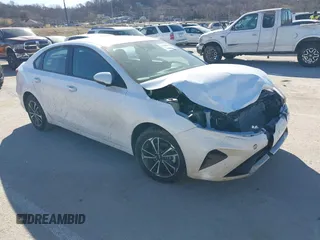 2024 Kia Forte LXS with VIN 3KPF24AD0RE743646, listed as a IAAI auction lot 41686999 with 25,855 mi miles and . Bid and sale history available at DreamBid. Image 1.