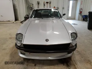 1977 Datsun 280ZX z VIN HLS30385475, wystawiony jako Copart lot #53284695 z przebiegiem 92 912 mil mil oraz Tytuł czysty. Historia ofert i sprzedaży dostępna na DreamBid. Obrazek 5.
