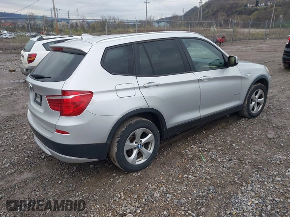 2011 BMW X3 28i with VIN 5UXWX5C58BL711360, listed as a IAAI auction lot 42008123 with 112,622 mi miles and . Bid and sale history available at DreamBid. Image 4.