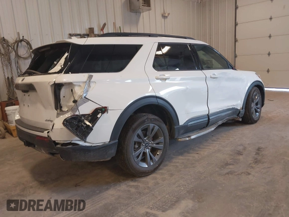 2024 Ford Explorer XLT с VIN 1FMSK8DH3RGA55012, выставлен на аукционе IAAI как лот 42318490 с пробегом 3 248 миль миль и . История ставок и продаж доступна на DreamBid. Изображение 4.