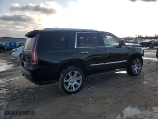 2019 Cadillac Escalade Premium Luxury with VIN 1GYS4CKJ6KR109737, listed as a Copart auction lot 85666414 with 77,037 mi miles and Salvage Title. Bid and sale history available at carsss.com. Image 3.