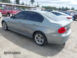 2008 BMW 3 Series 328i with VIN WBAVC53518F008938, listed as a IAAI auction lot 42150683 with 129,989 mi miles. Bid and sale history available at carsss.com. Image 3.