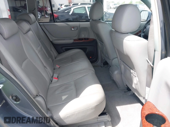 2007 Toyota Highlander w/3rd Row z VIN JTEDP21A270136538, wystawiony jako IAAI lot #41968025 z przebiegiem 112 064 mil mil oraz . Historia ofert i sprzedaży dostępna na DreamBid. Obrazek 8.