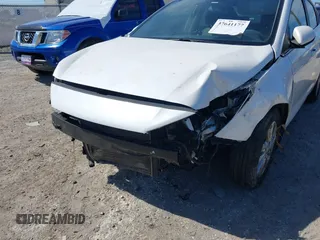 2019 Hyundai Accent SE with VIN 3KPC24A33KE058640, listed as a IAAI auction lot 37641177 with 1 mi miles. Bid and sale history available at carsss.com. Image 6.