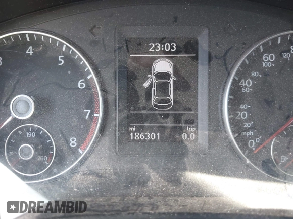 2014 Volkswagen Jetta GLI Autobahn with VIN 3VW5T7AJ8EM367002, listed as a IAAI auction lot 42032055 with 186,301 mi miles and . Bid and sale history available at DreamBid. Image 7.