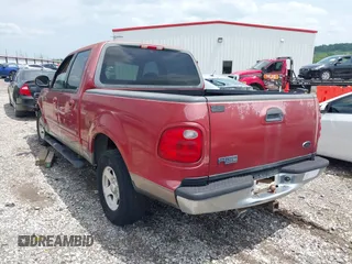 2001 Ford F-150 XLT с VIN 1FTRW07L51KE49668, выставлен на аукционе IAAI как лот 42131067 с пробегом 198 468 миль миль и . История ставок и продаж доступна на DreamBid. Изображение 3.