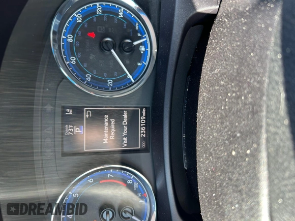 2019 Toyota Corolla L z VIN 5YFBURHE1KP903350, wystawiony jako Copart lot #57817825 z przebiegiem 236 109 mil mil oraz Tytuł czysty. Historia ofert i sprzedaży dostępna na DreamBid. Obrazek 8.