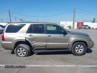 2007 Toyota 4Runner SR5 with VIN JTEZU14R970095027, listed as a IAAI auction lot 41676068 with 212,288 mi miles and . Bid and sale history available at DreamBid. Image 13.
