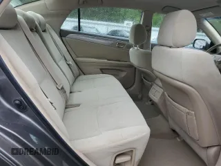 2005 Toyota Avalon XL z VIN 4T1BK36BX5U017137, wystawiony jako Copart lot #57623495 z przebiegiem 130 875 mil mil oraz Szkoda całkowita • Salvage title. Historia ofert i sprzedaży dostępna na DreamBid. Obrazek 10.